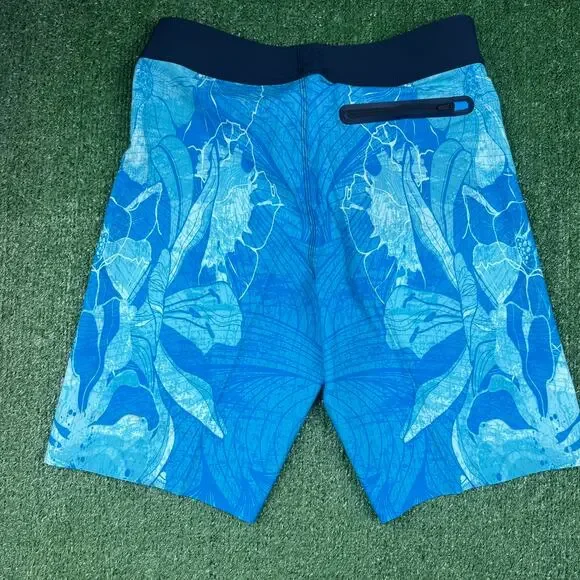 New With Tags Oakley Swim Shorts Size Small Floral Hawaiian Y2K Summer VTG - Picture 7 of 10